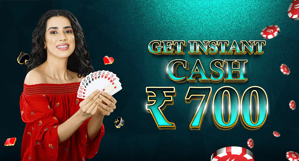 Get Instant Cash Rs 700